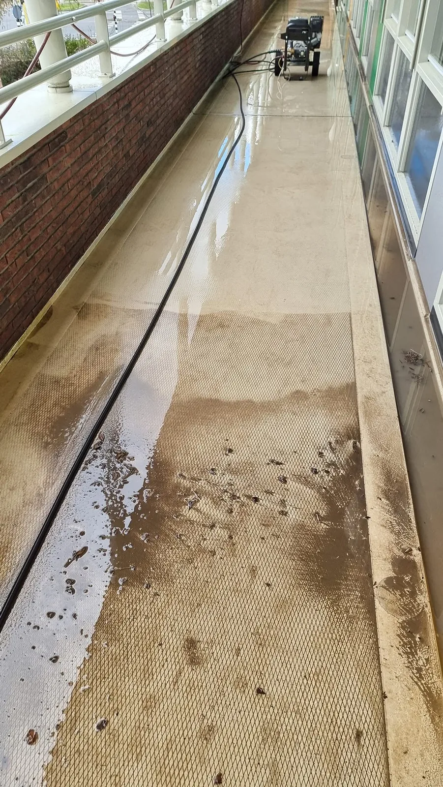 Reiniging van een gezamenlijke galerij